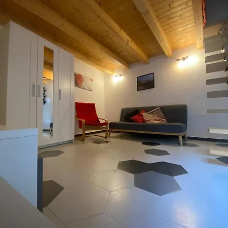 Arystide Jureka House * Syracuse